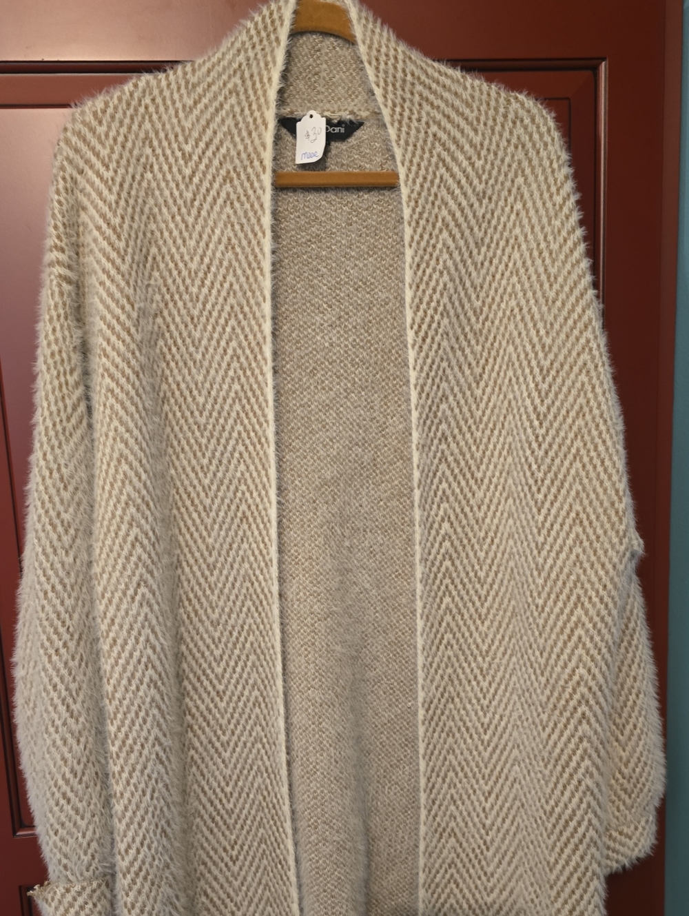 DAVI & DANI Cream and Beige Herringbone Open-Front Cardigan